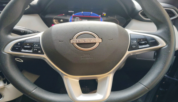 2022 Nissan MAGNITE XV MT, Petrol, Manual, 37,319 km, interior