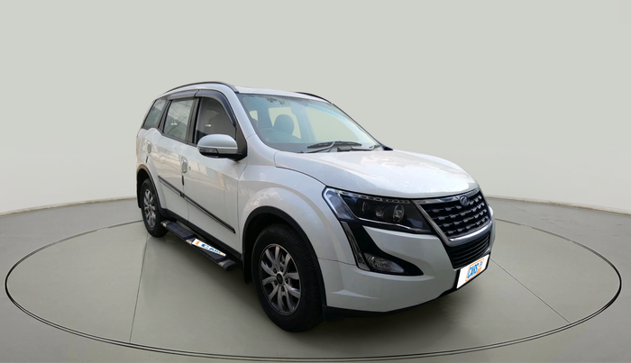 2018 Mahindra XUV500 W9 AT, Diesel, Automatic, 51,902 km, exterior