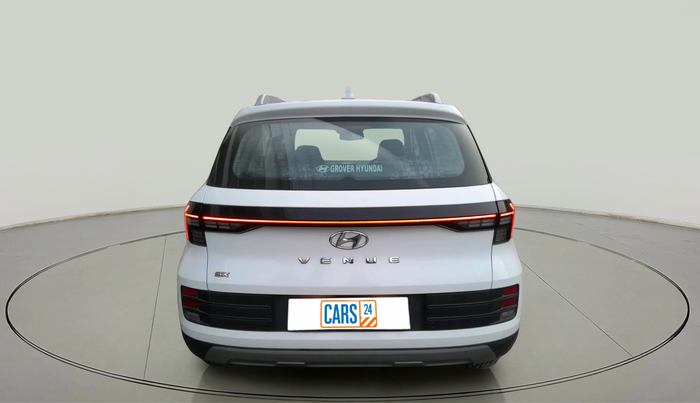 2022 Hyundai VENUE SX 1.2 PETROL, Petrol, Manual, 33,978 km, exterior