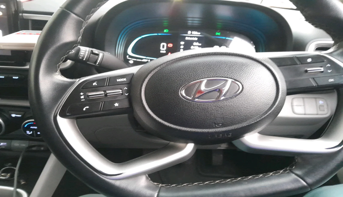 2022 Hyundai VENUE SX 1.2 PETROL, Petrol, Manual, 33,978 km, interior