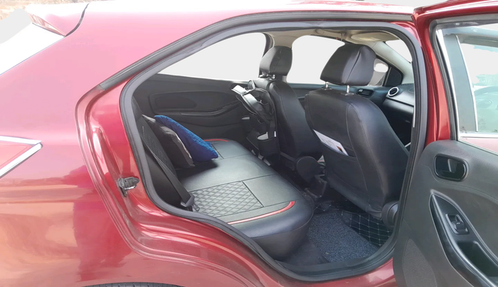2019 Ford New Figo TITANIUM 1.2 PETROL MT, Petrol, Manual, 1,42,796 km, interior