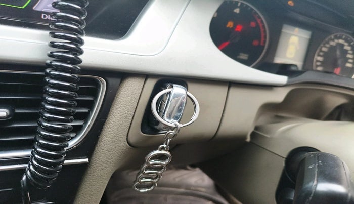 2012 Audi A4 2.0 TDI, Diesel, Automatic, 1,30,918 km, interior