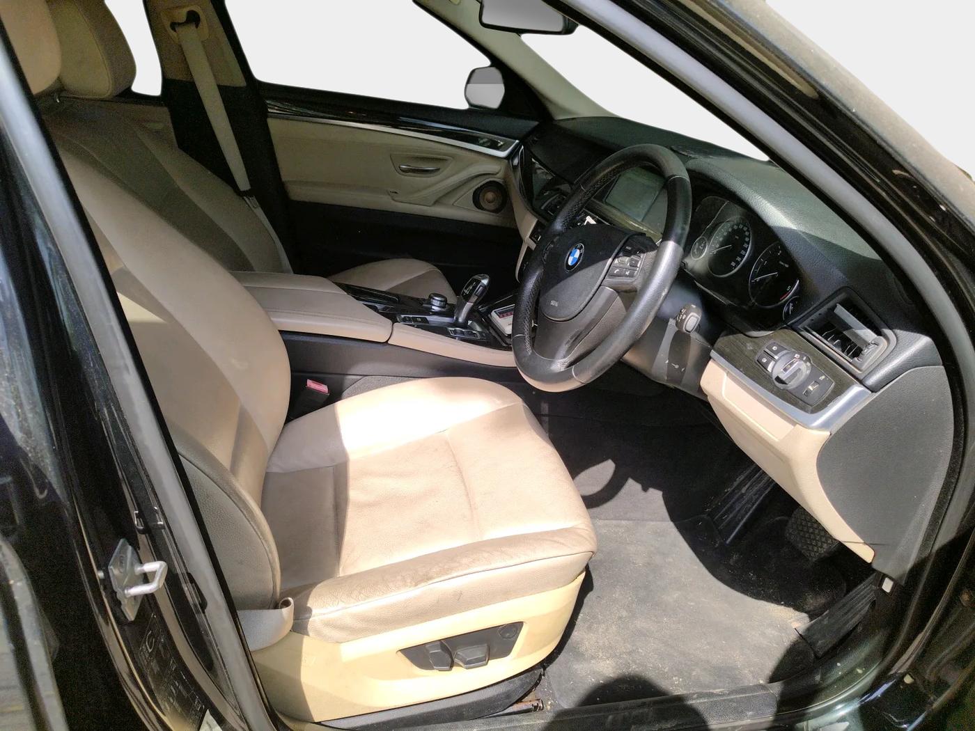 2012 BMW 5 Series 520D 2.0, Diesel, Automatic, 32,558 km, interior