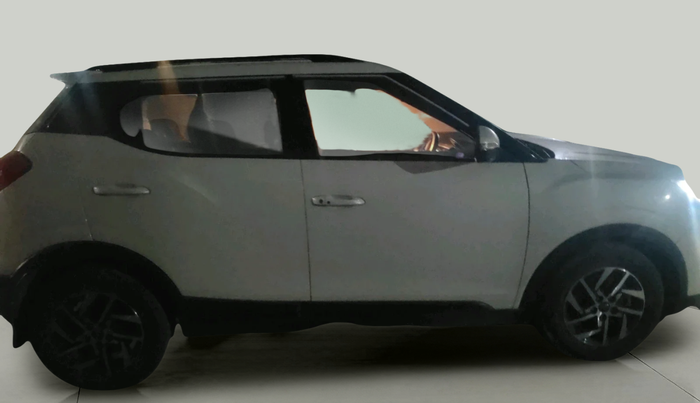 2022 Mahindra XUV300 W8 (O) 1.5 DIESEL, Diesel, Manual, 21,485 km, exterior