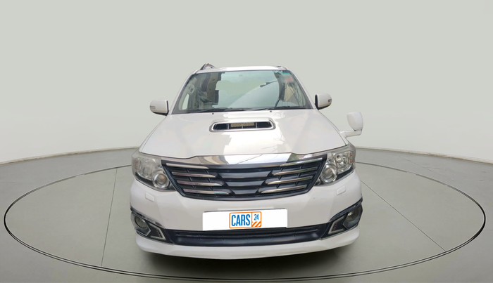 2014 Toyota Fortuner 3.0 4X2 AT, Diesel, Automatic, 63,886 km, exterior