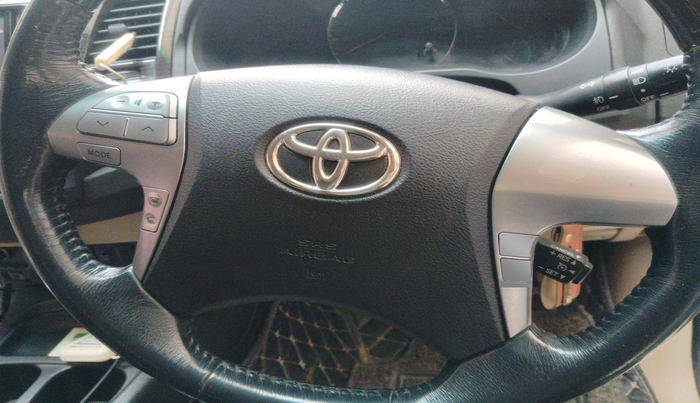 2014 Toyota Fortuner 3.0 4X2 AT, Diesel, Automatic, 63,886 km, interior