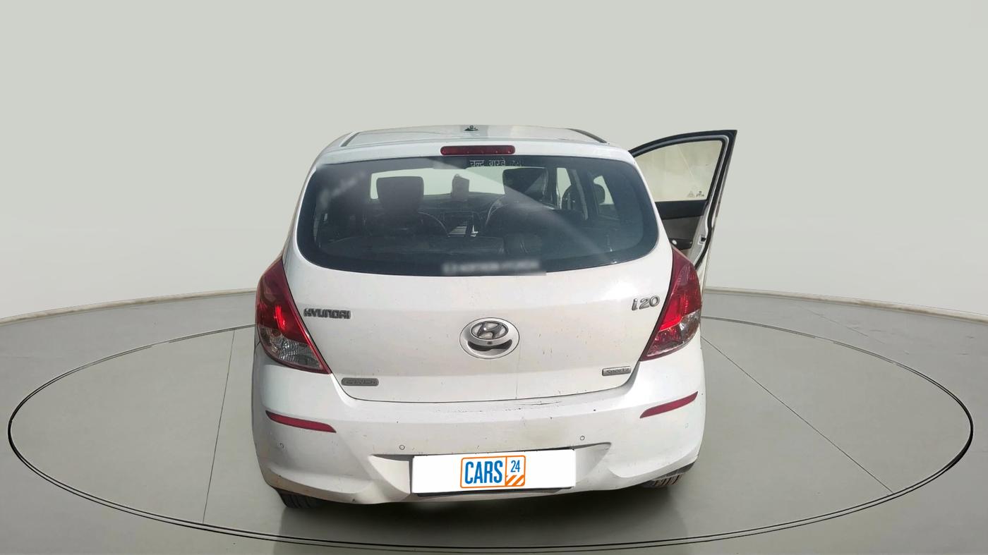2014 Hyundai i20 SPORTZ 1.4 CRDI, Diesel, Manual, 2,14,016 km, exterior