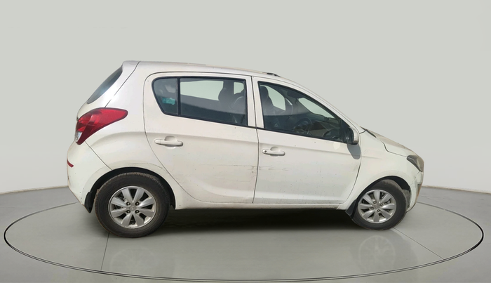 2014 Hyundai i20 SPORTZ 1.4 CRDI, Diesel, Manual, 2,14,016 km, exterior