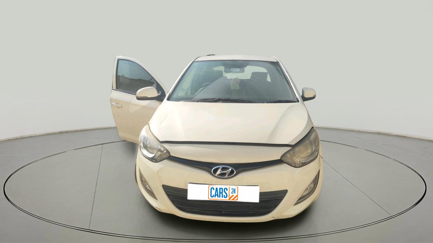 2014 Hyundai i20 SPORTZ 1.4 CRDI, Diesel, Manual, 2,14,016 km, exterior