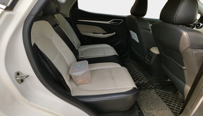 2022 MG ASTOR SHARP 1.5 CVT, Petrol, Automatic, 38,588 km, interior