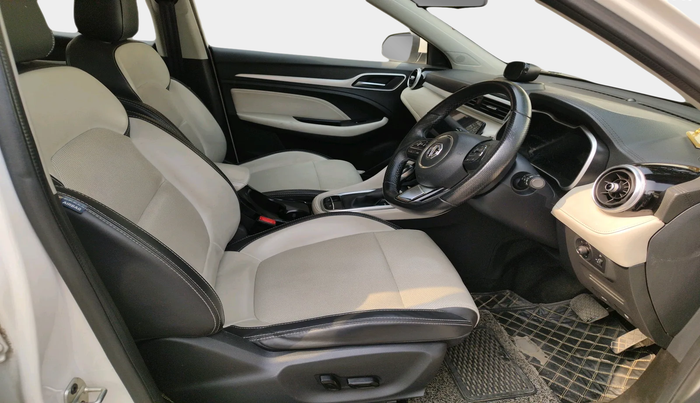 2022 MG ASTOR SHARP 1.5 CVT, Petrol, Automatic, 38,588 km, interior