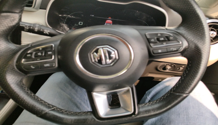 2022 MG ASTOR SHARP 1.5 CVT, Petrol, Automatic, 38,588 km, interior