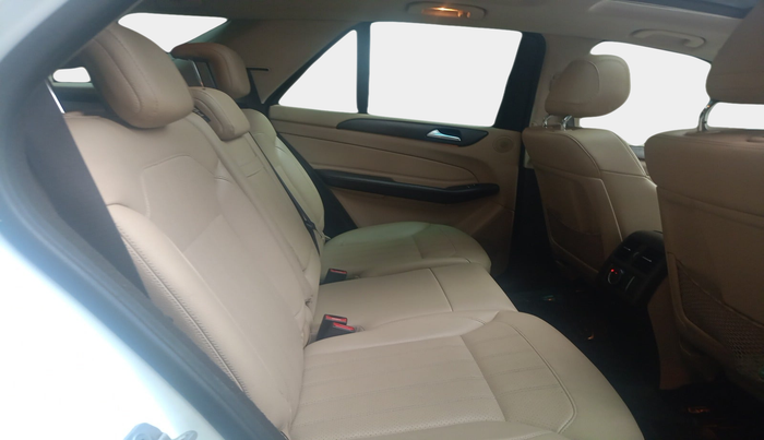 2017 Mercedes Benz GLE 350 D4 MATIC, Diesel, Automatic, 2,36,515 km, interior