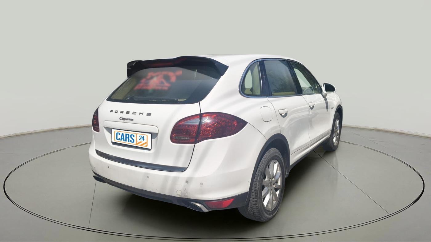 2012 Porsche Cayenne DIESEL, Diesel, Automatic, 90,700 km, exterior