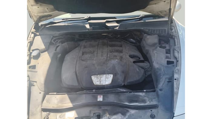 2012 Porsche Cayenne DIESEL, Diesel, Automatic, 90,700 km, exterior