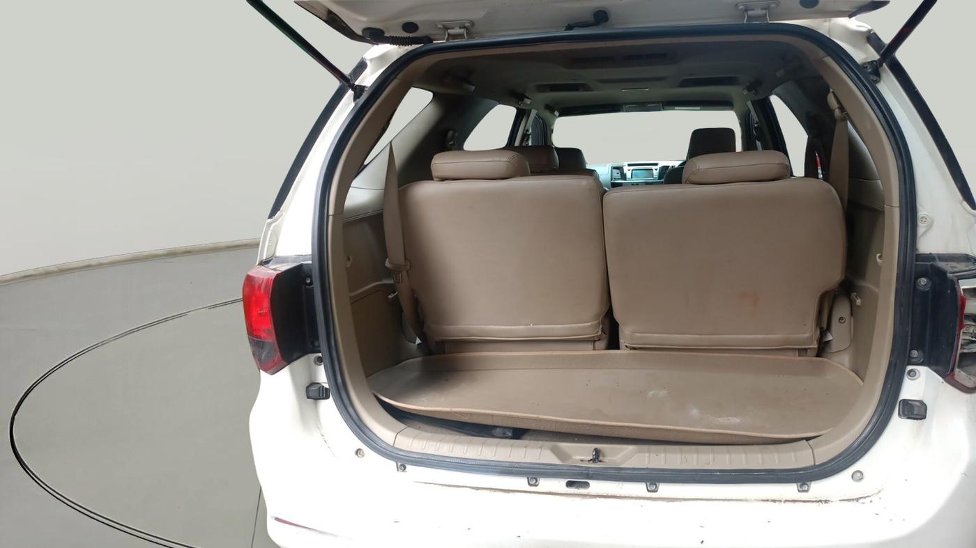 2013 Toyota Fortuner 3.0 4X2 AT, Diesel, Automatic, 1,28,000 km, exterior