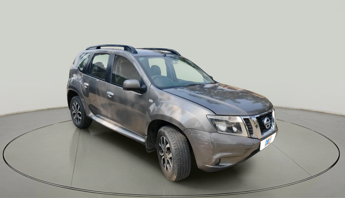 2015 Nissan Terrano XL O (D), Diesel, Manual, 1,67,437 km, exterior