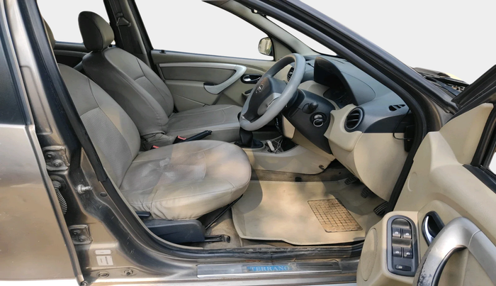 2015 Nissan Terrano XL O (D), Diesel, Manual, 1,67,437 km, interior