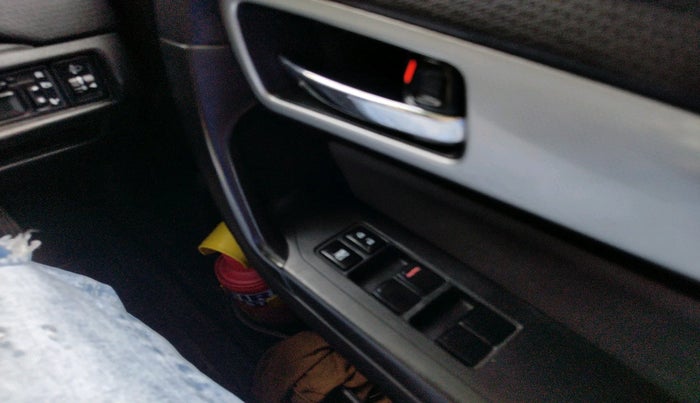 2021 Toyota URBAN CRUISER HIGH GRADE MT, Petrol, Manual, 7,40,000 km, interior