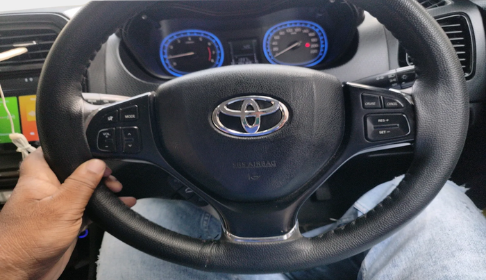 2021 Toyota URBAN CRUISER HIGH GRADE MT, Petrol, Manual, 7,40,000 km, interior