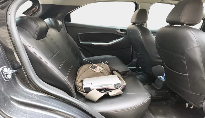 2015 Ford New Figo TREND 1.5L DIESEL, Diesel, Manual, 1,22,063 km, interior