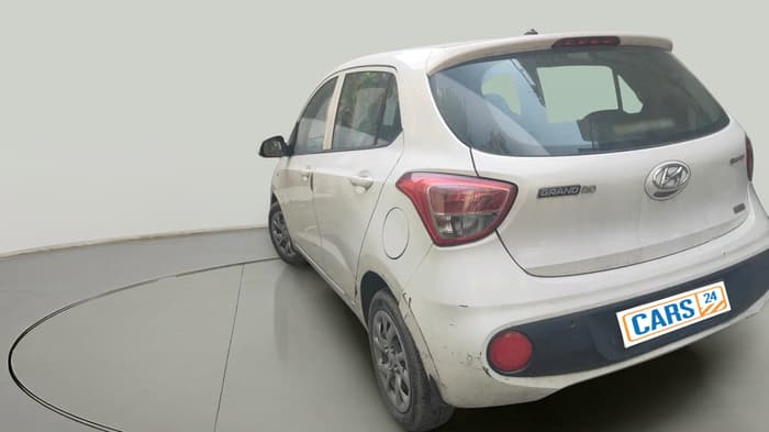 2017 Hyundai Grand i10 SPORTZ 1.2 KAPPA VTVT, Petrol, Manual, 32,779 km, exterior