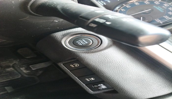 2021 Maruti XL6 ALPHA AT, Petrol, Automatic, 25,093 km, interior