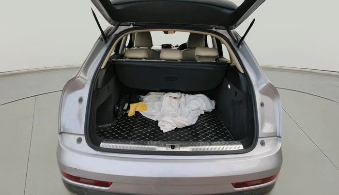 2017 Audi Q3 2.0 TDI PREMIUM, Diesel, Automatic, 1,47,635 km, exterior