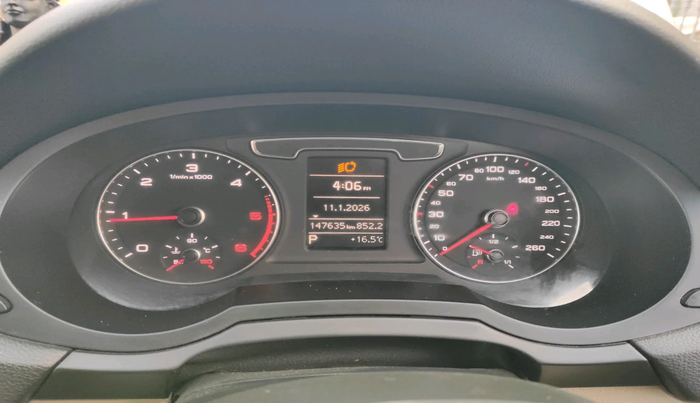 2017 Audi Q3 2.0 TDI PREMIUM, Diesel, Automatic, 1,47,635 km, interior