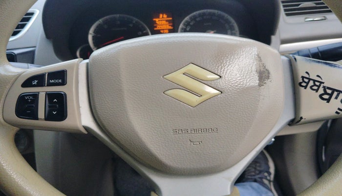 2013 Maruti Ertiga ZDI, Diesel, Manual, 1,44,269 km, interior