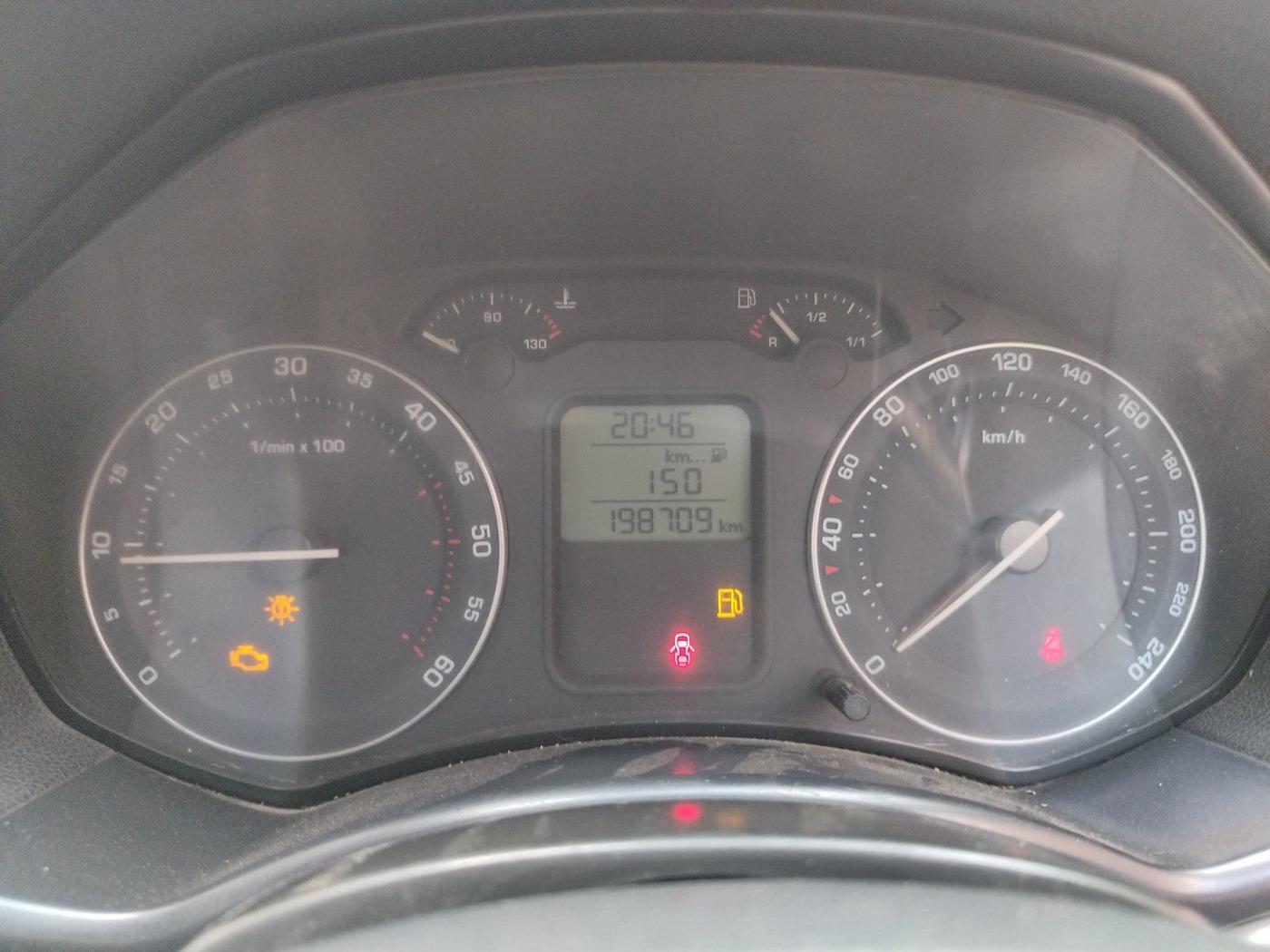 2009 Skoda Laura AMBIENTE 1.9 TDI MT, Diesel, Manual, 1,98,709 km, interior