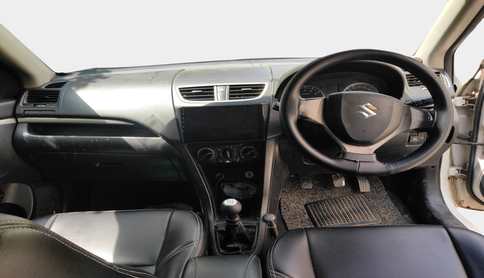 2015 Maruti Swift VXI, Petrol, Manual, 1,77,684 km, interior