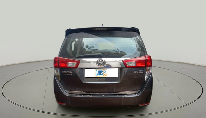 2016 Toyota Innova Crysta 2.4 VX 8 STR, Diesel, Manual, 1,49,830 km, exterior