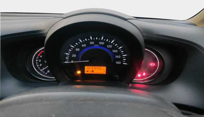 2015 Honda Amaze 1.5L I-DTEC S, Diesel, Manual, 1,23,343 km, interior