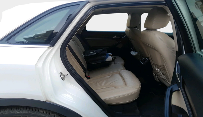 2017 Audi Q3 2.0 TDI PREMIUM, Diesel, Automatic, 88,089 km, interior