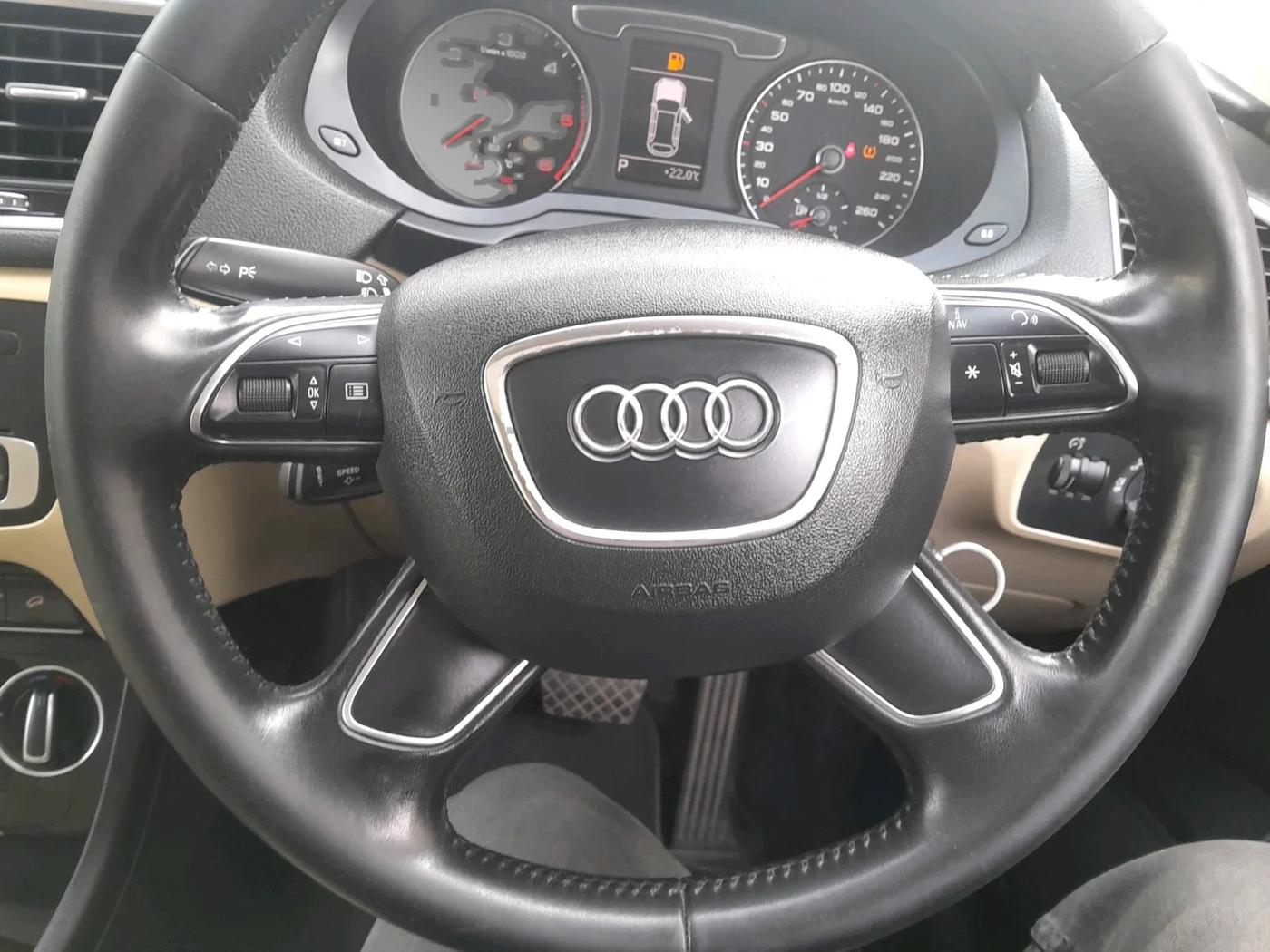 2017 Audi Q3 2.0 TDI PREMIUM, Diesel, Automatic, 88,089 km, interior