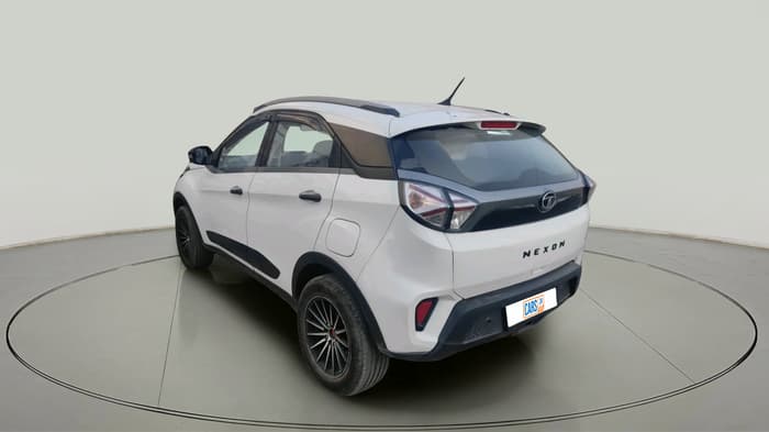 2021 Tata NEXON XM SUNROOF DIESEL, Diesel, Manual, 1,15,132 km, exterior