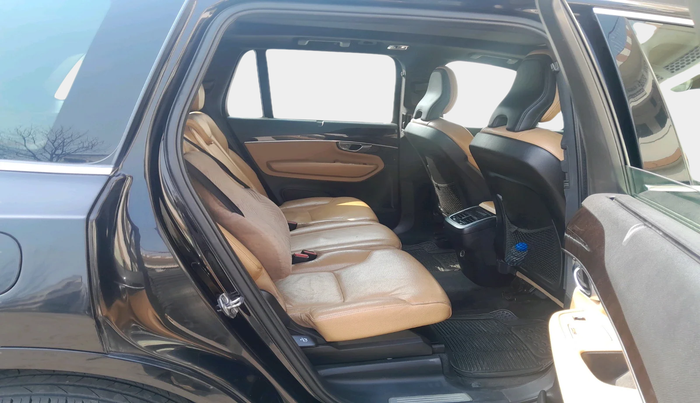 2018 Volvo XC 90 D5 Inscription, Diesel, Automatic, 1,46,008 km, interior
