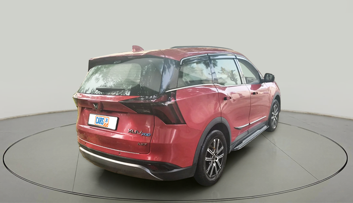2021 Mahindra XUV700 AX 7 LUXURY P AT 7 STR, Petrol, Automatic, 35,569 km, exterior