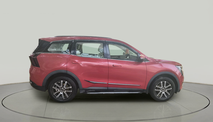 2021 Mahindra XUV700 AX 7 LUXURY P AT 7 STR, Petrol, Automatic, 35,569 km, exterior