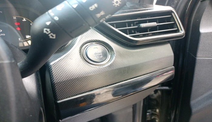 2023 Tata Harrier XZA + O 2.0L RED DARK EDITION 5 STR, Diesel, Automatic, 67,483 km, interior