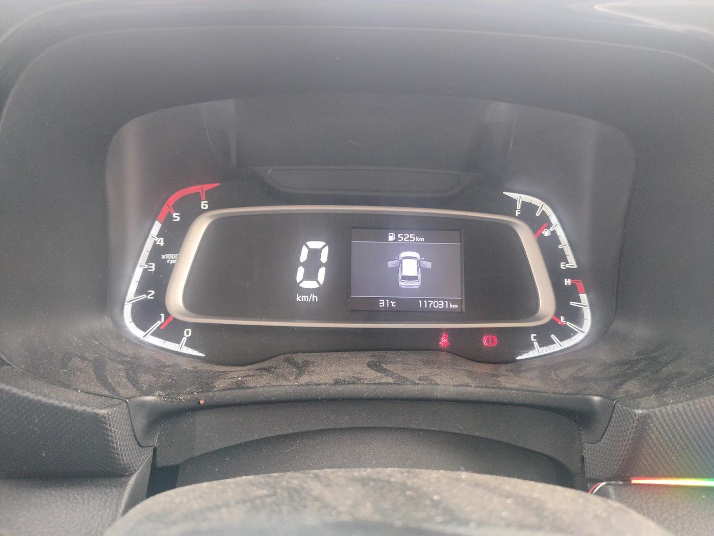 2020 KIA SONET HTK PLUS 1.5, Diesel, Manual, 1,17,031 km, interior