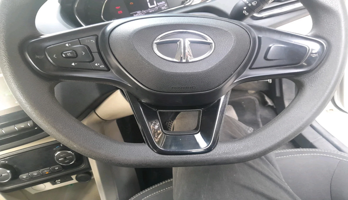 2023 Tata Tiago XZ PLUS PETROL, Petrol, Manual, 34,595 km, interior