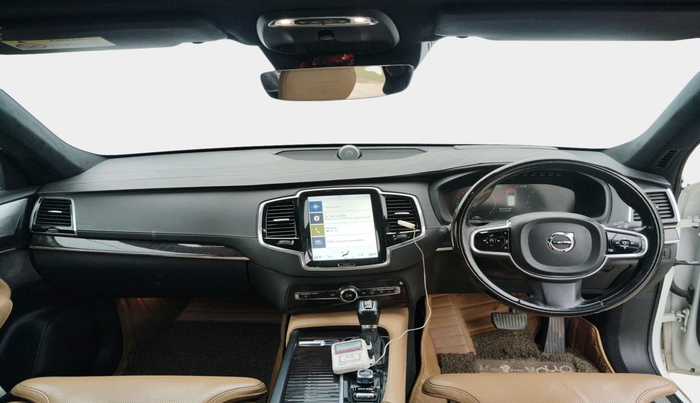 2017 Volvo XC 90 D5 Inscription, Diesel, Automatic, 1,18,067 km, interior