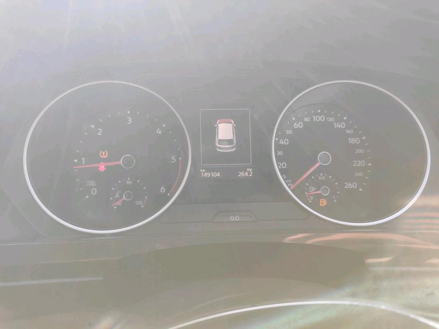 2019 Volkswagen TIGUAN HIGHLINE TDI AT, Diesel, Automatic, 1,49,104 km, interior