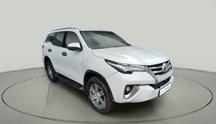 2017 Toyota Fortuner 2.8 4X2 AT, Diesel, Automatic, 1,50,197 km, exterior
