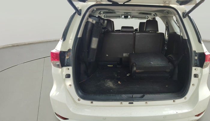 2017 Toyota Fortuner 2.8 4X2 AT, Diesel, Automatic, 1,50,197 km, exterior