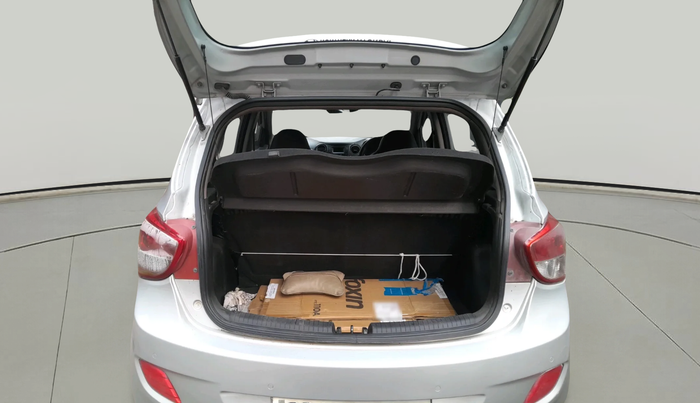 2014 Hyundai Grand i10 ASTA AT 1.2 KAPPA VTVT, Petrol, Automatic, 1,01,425 km, exterior