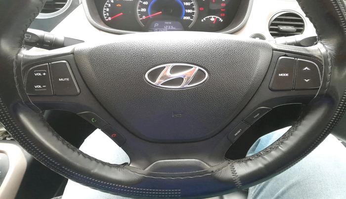2014 Hyundai Grand i10 ASTA AT 1.2 KAPPA VTVT, Petrol, Automatic, 1,01,425 km, interior