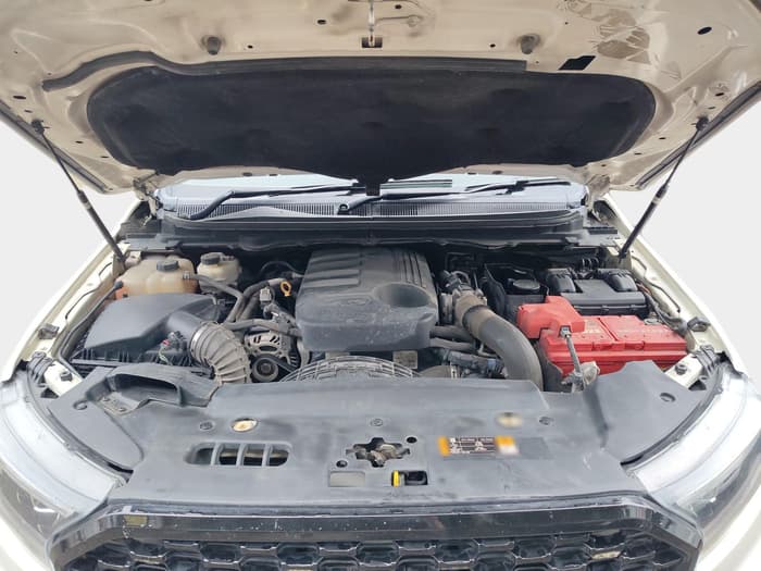 2018 Ford Endeavour TITANIUM 3.2 4X4 AT, Diesel, Automatic, 1,21,134 km, exterior